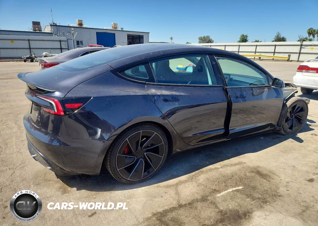2024 Tesla Model 3 VIN:5YJ3E1ET5RF806969 - 3