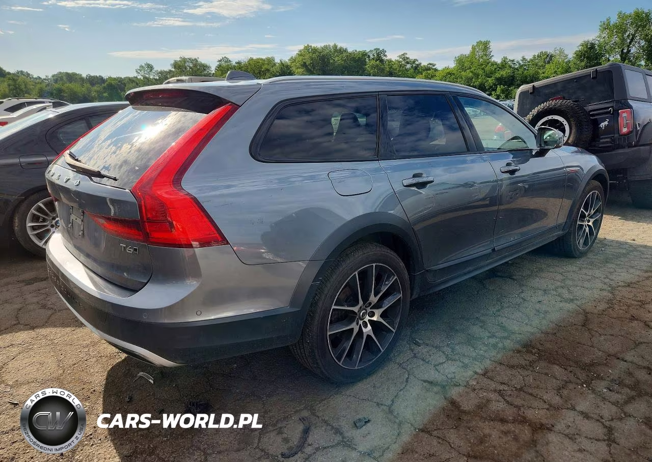 2017 Volvo V90 Cross Country T6 Inscription VIN:YV4A22NL0H1005151 - 3