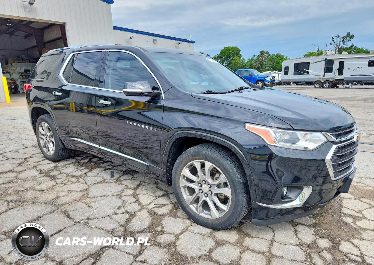 2018 Chevrolet Traverse Premier VIN:1GNEVJKW8JJ169247 - 4