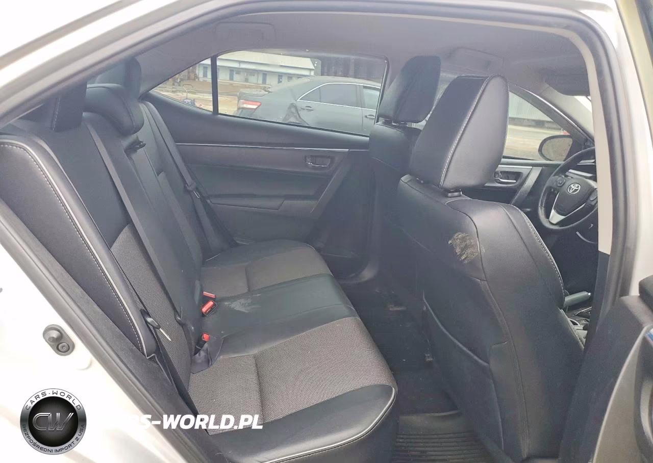 2015 Toyota Corolla S VIN:5YFBURHE9FP299794 - 10