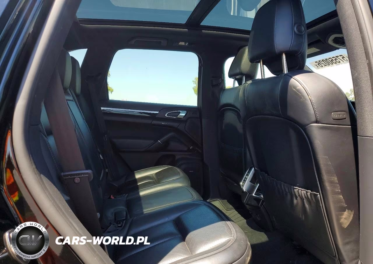 2018 Porsche Cayenne Se Hybrid Platinum VIN:WP1AE2A22JLA72530 - 10