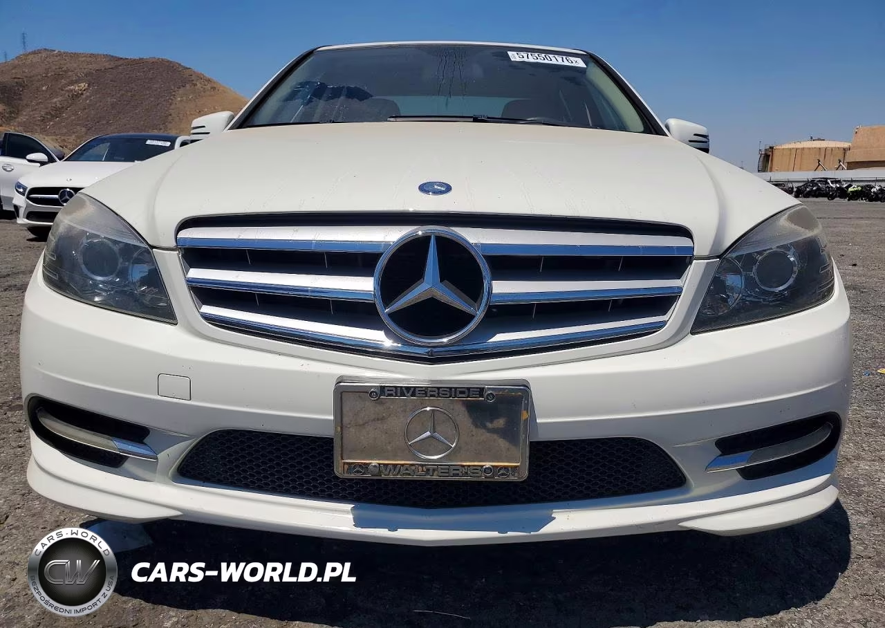 2011 Mercedes-Benz C 300 VIN:WDDGF5EB9BA458627 - 5