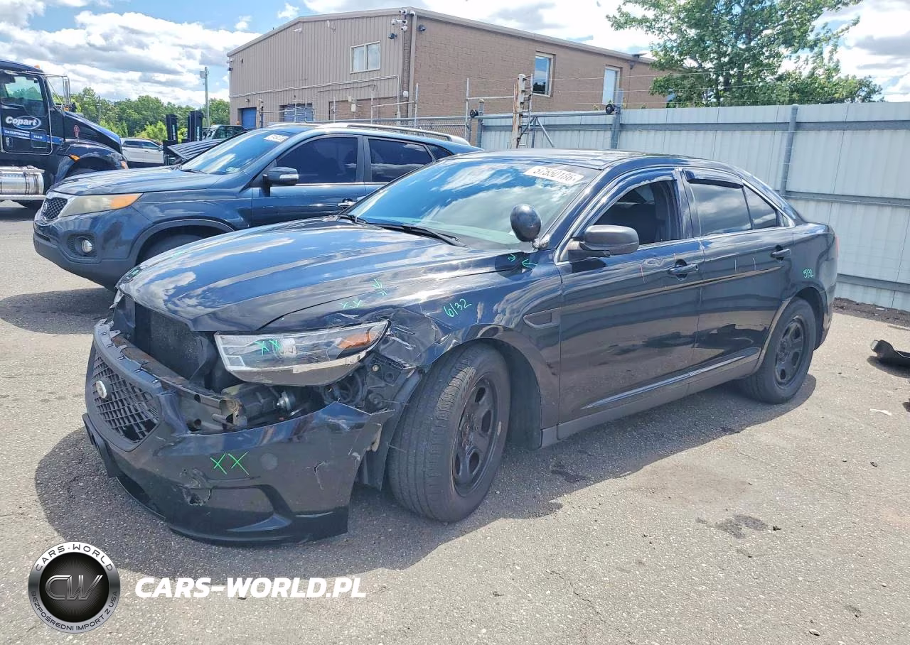 2016 Ford Taurus Police Interceptor – zdjęcie 1 z 12