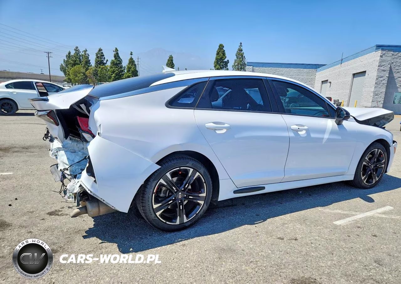 2021 Kia K5 Gt Line VIN:5XXG64J26MG040480 - 3