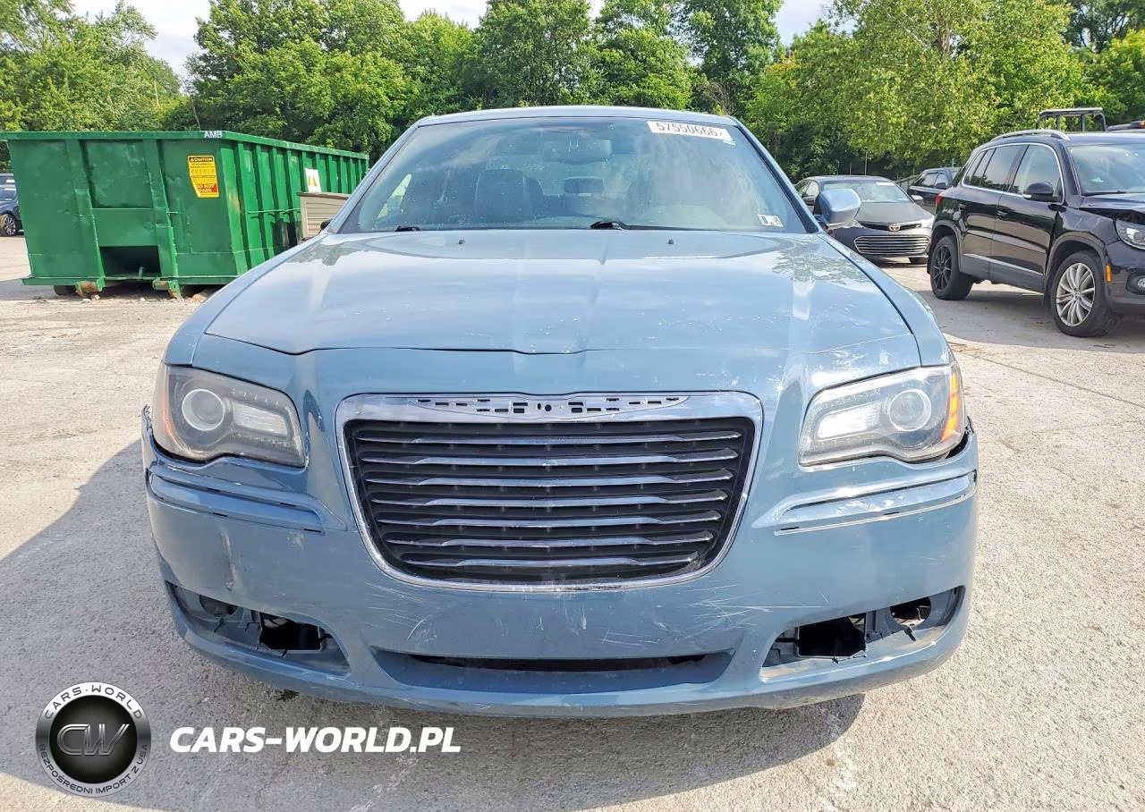 2014 Chrysler 300 S VIN:2C3CCAGT0EH301868 - 5