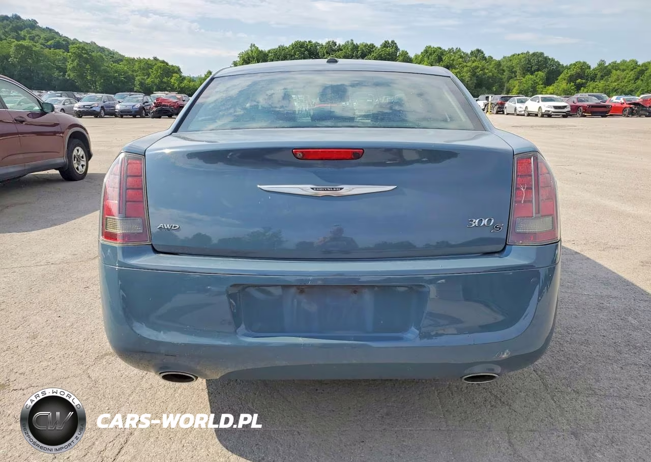 2014 Chrysler 300 S VIN:2C3CCAGT0EH301868 - 6