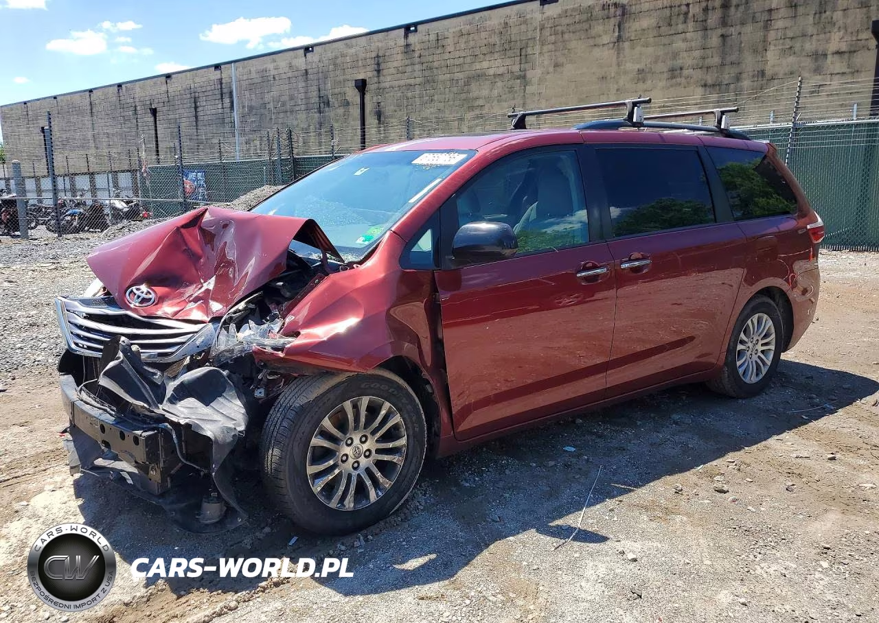 2015 Toyota Sienna Xle 8-Passenger