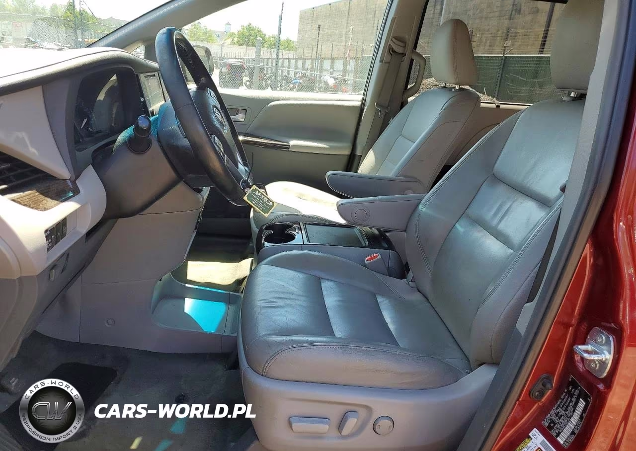 2015 Toyota Sienna Xle 8-Passenger VIN:5TDYK3DCXFS655159 - 7