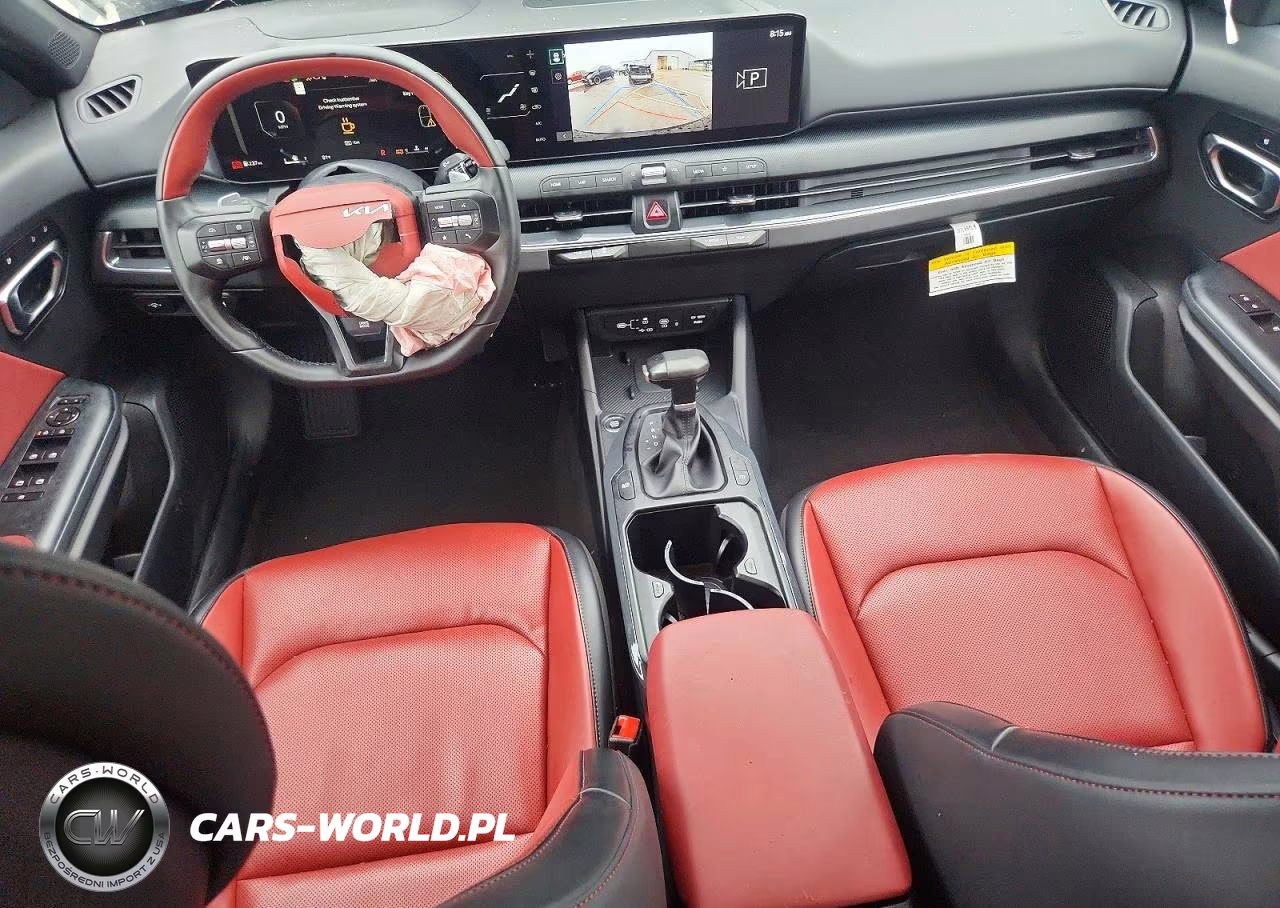2025 Kia K4 Gt Line VIN:3KPFW4DE6SE096104 - 8