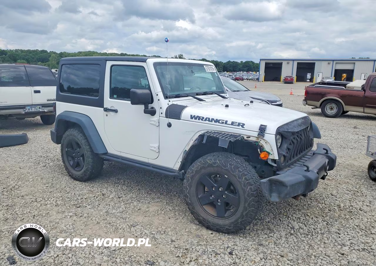 2016 Jeep Wrangler Sport VIN:1C4AJWAG2GL136395 - 4
