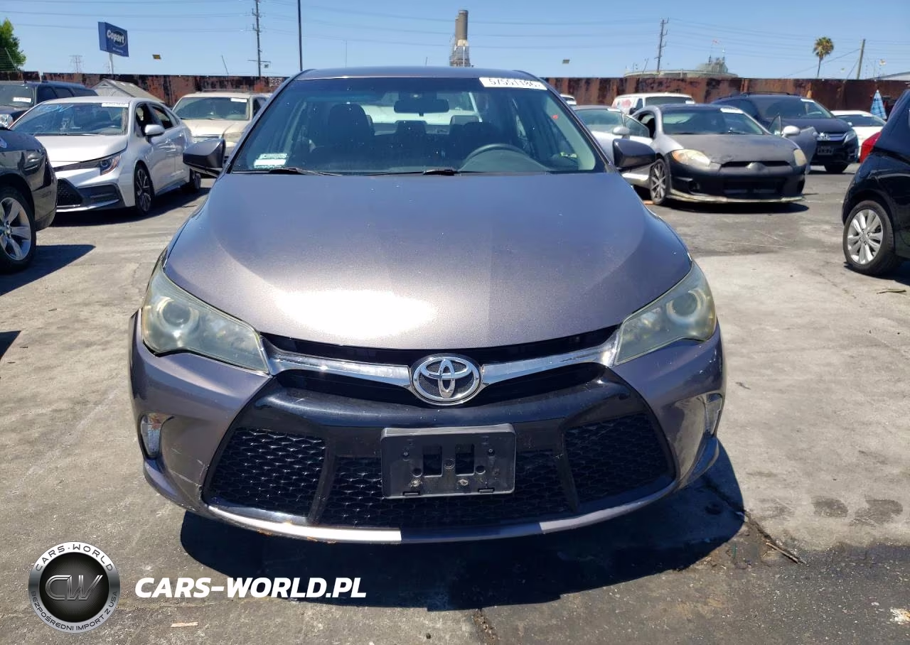 2017 Toyota Camry Se VIN:4T1BF1FK7HU322804 - 5