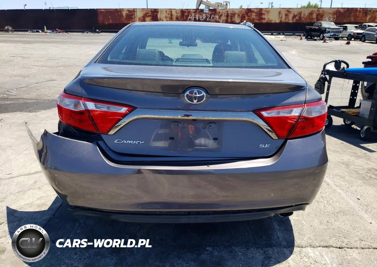 2017 Toyota Camry Se VIN:4T1BF1FK7HU322804 - 6