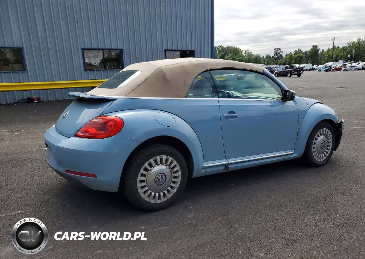 2015 Volkswagen Beetle 1.8T VIN:3VW517AT2FM807451 - 3