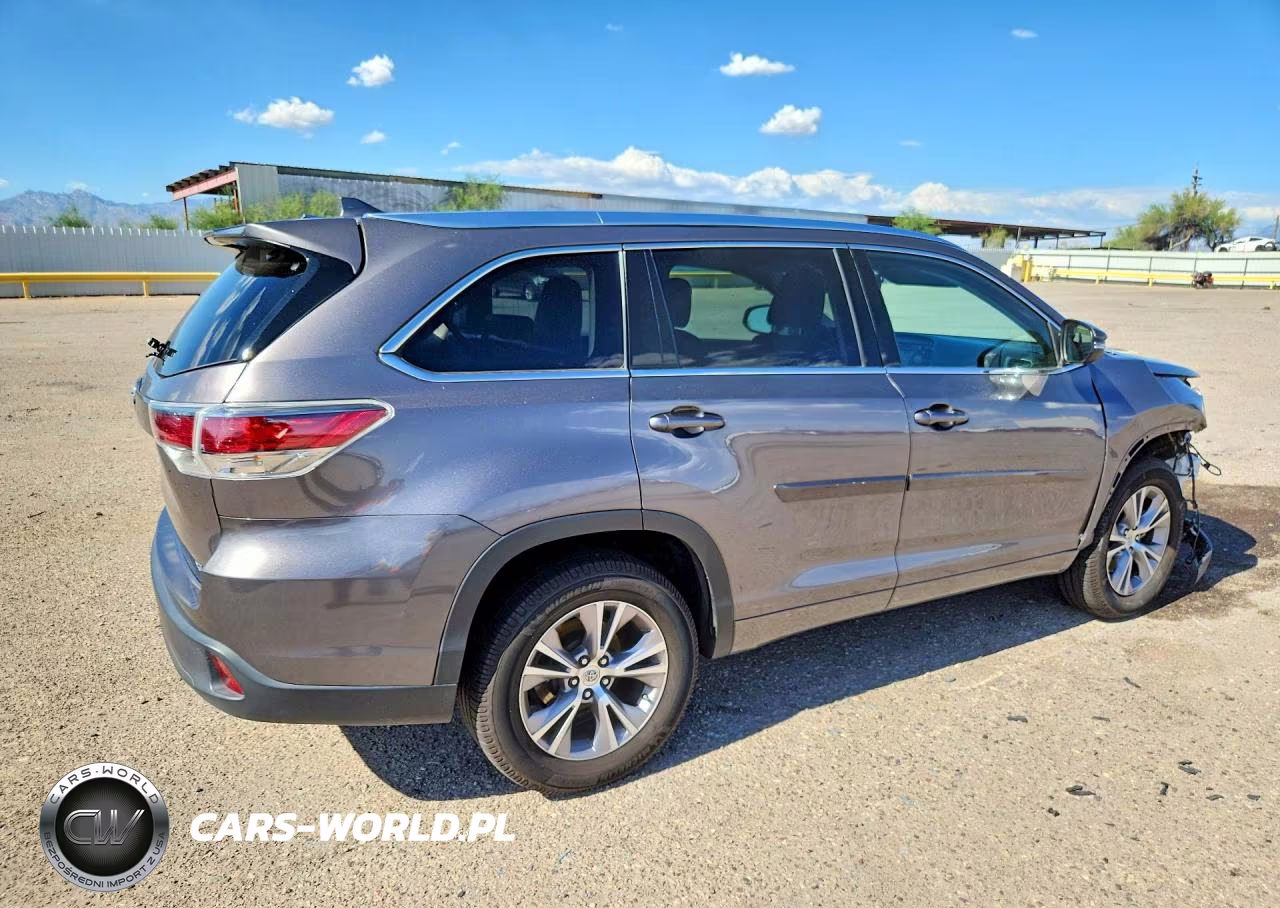 2015 Toyota Highlander Xle VIN:5TDKKRFHXFS112332 - 3