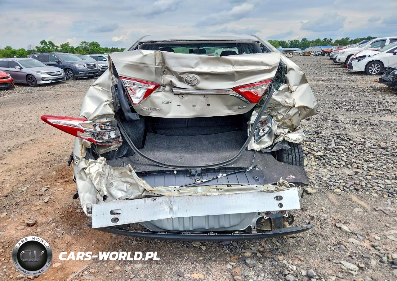 2016 Toyota Camry Le VIN:4T4BF1FK7GR560107 - 6