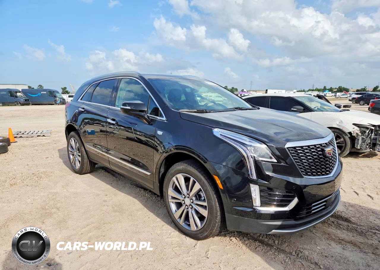 2026 Cadillac Xt5 Premium Luxury VIN:1GYKNCRS4TZ110804 - 4