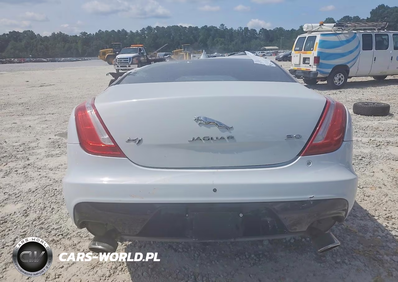 2019 Jaguar Xj R - Sport VIN:SAJWA1C7XK8W19264 - 6
