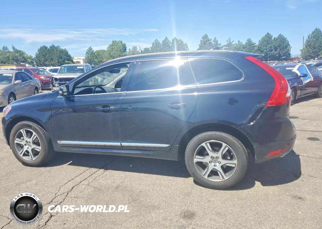 2015 Volvo Xc60 T6 Premier VIN:YV4902RK3F2660261 - 2