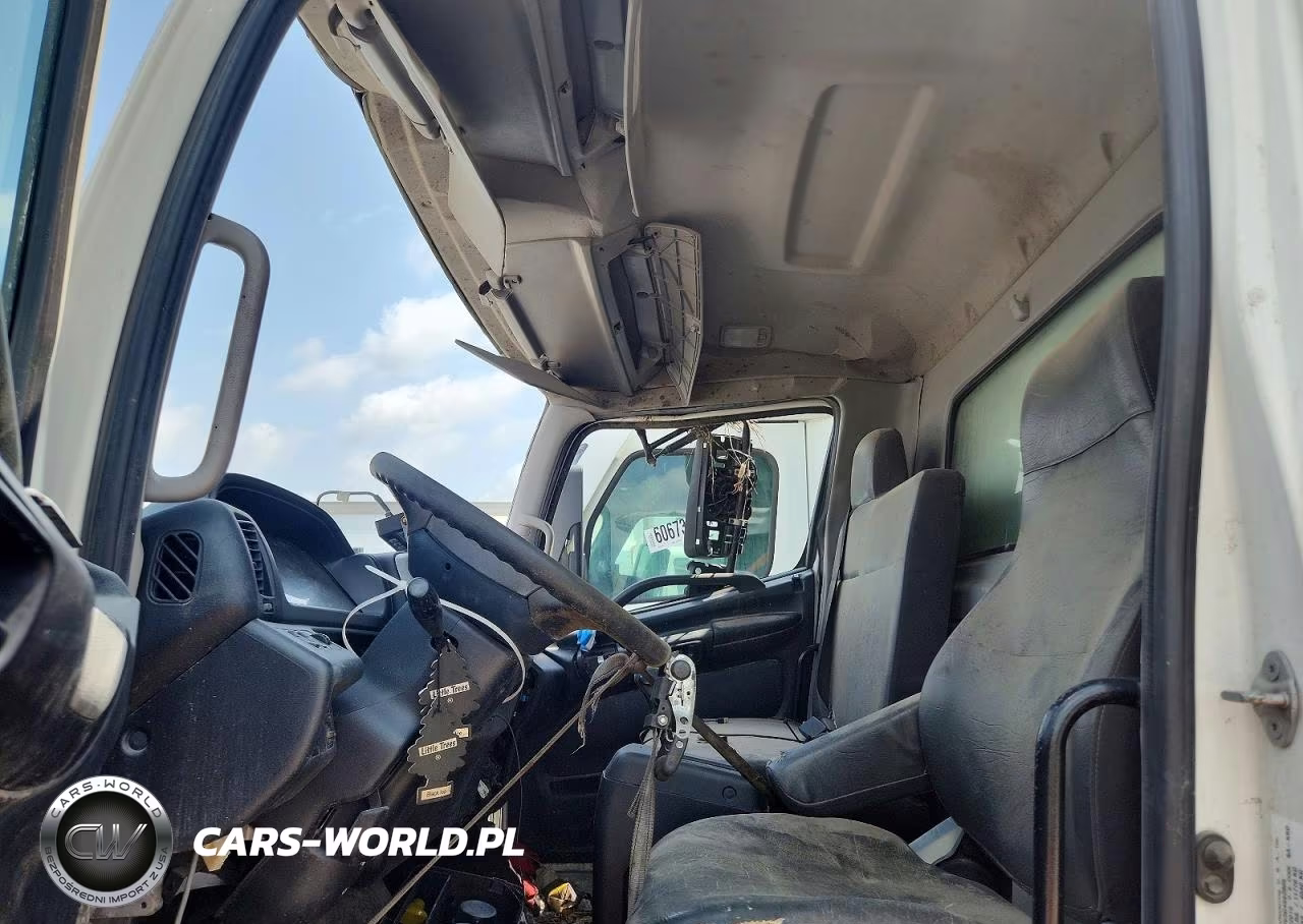 2016 Hino 258-268 Refrigerated Box Truck VIN:5PVNJ8JV3G4S62805 - 5