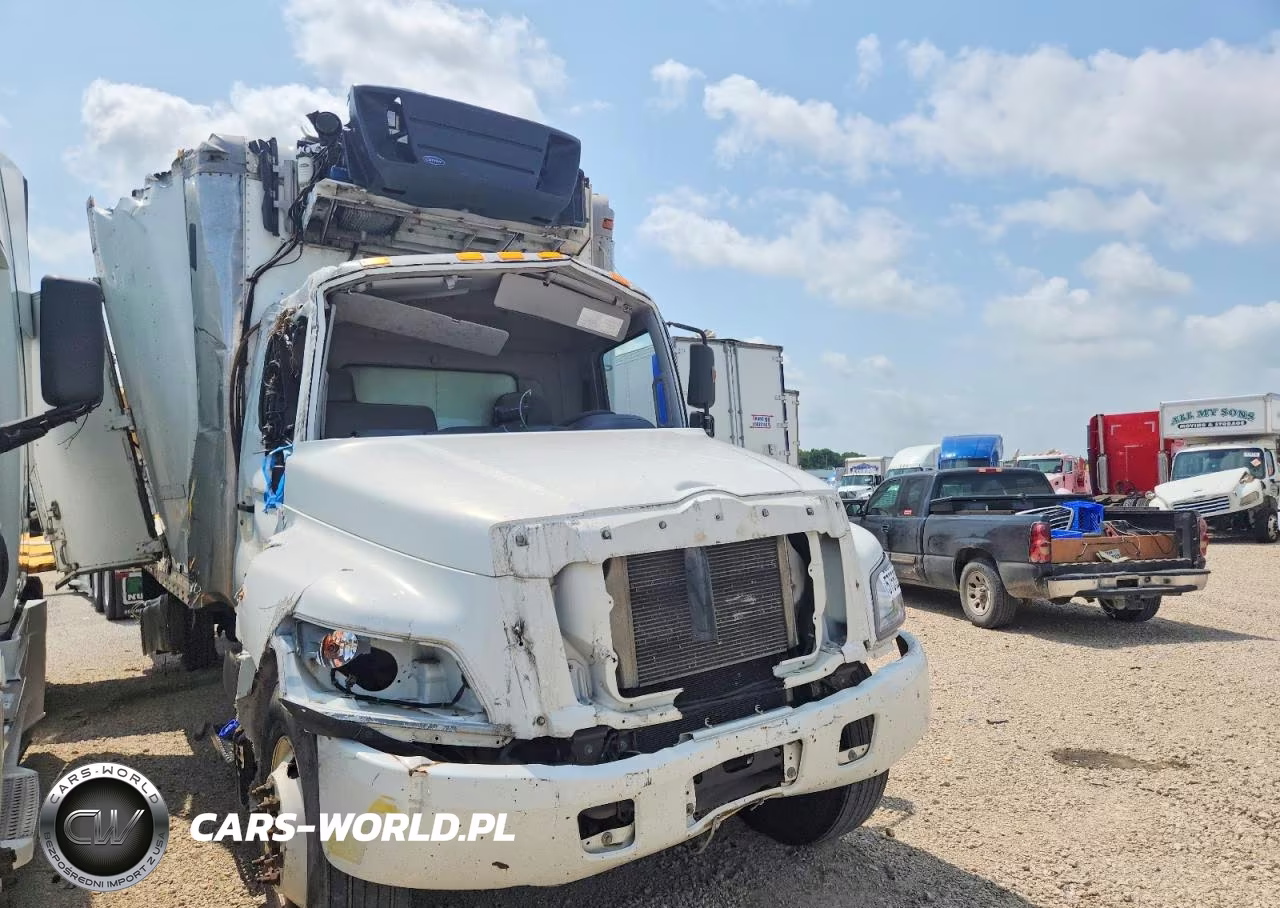 2016 Hino 258-268 Refrigerated Box Truck VIN:5PVNJ8JV3G4S62805 - 9