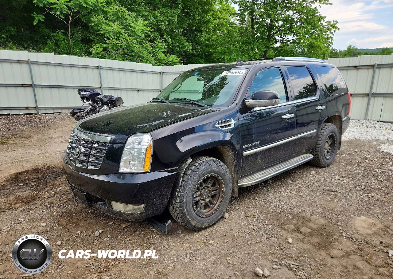 2011 Cadillac Escalade Luxury