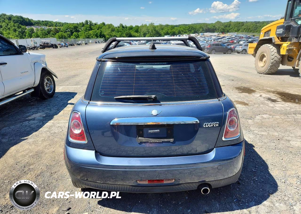 2011 Mini Cooper VIN:WMWSU3C59BT096957 - 6
