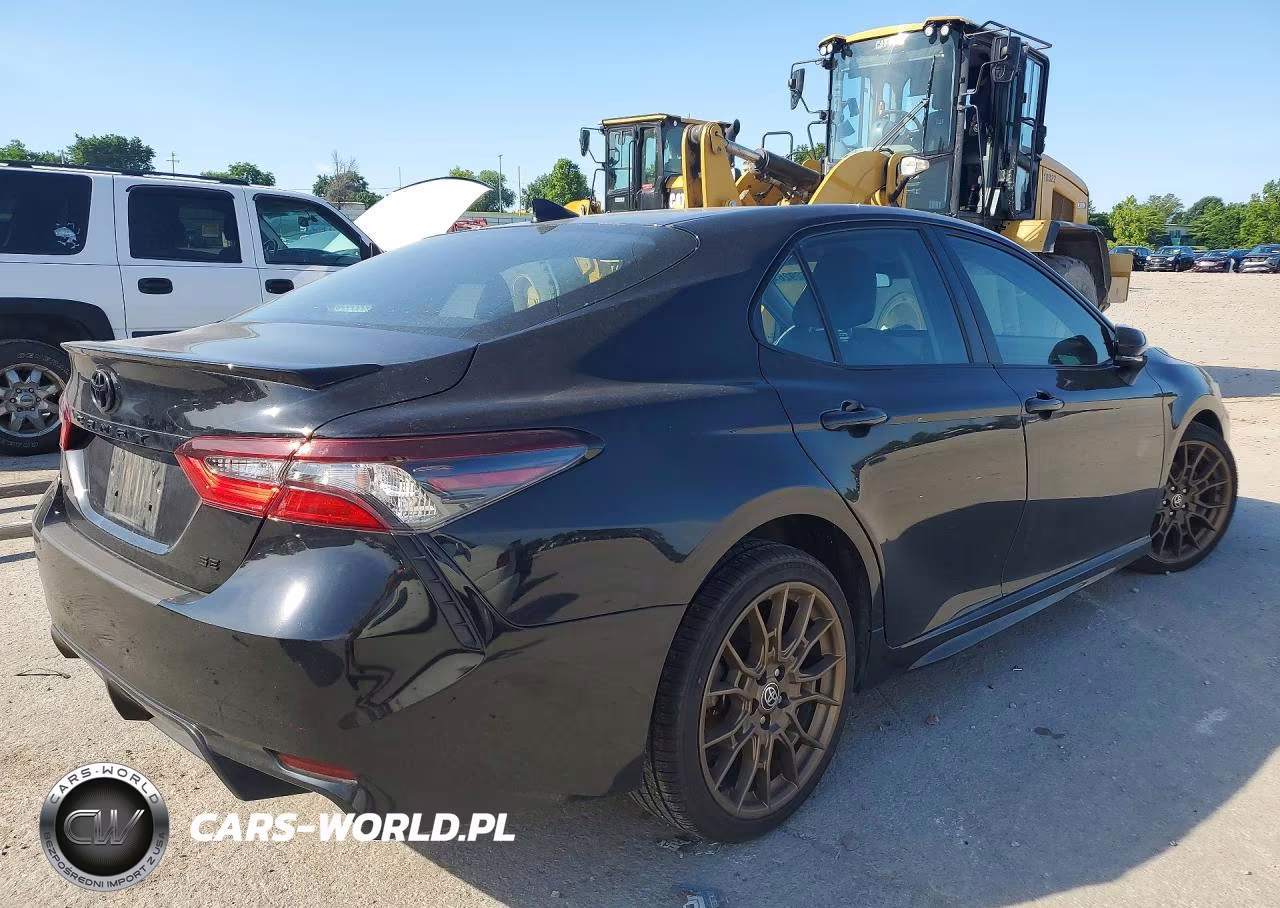 2023 Toyota Camry Hybrid Se Nightshade VIN:4T1G31AK2PU049582 - 3