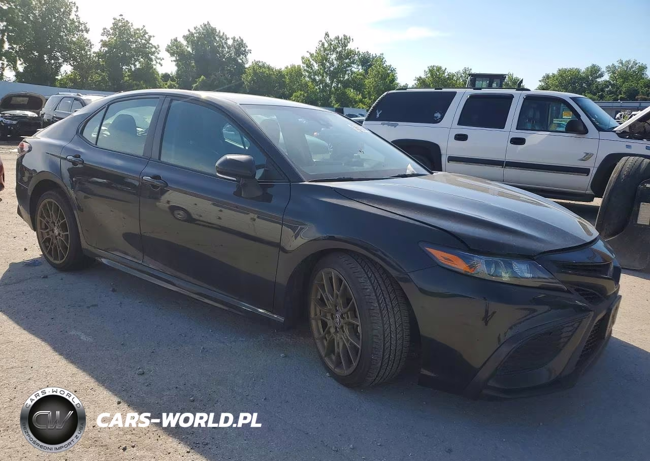2023 Toyota Camry Hybrid Se Nightshade VIN:4T1G31AK2PU049582 - 4