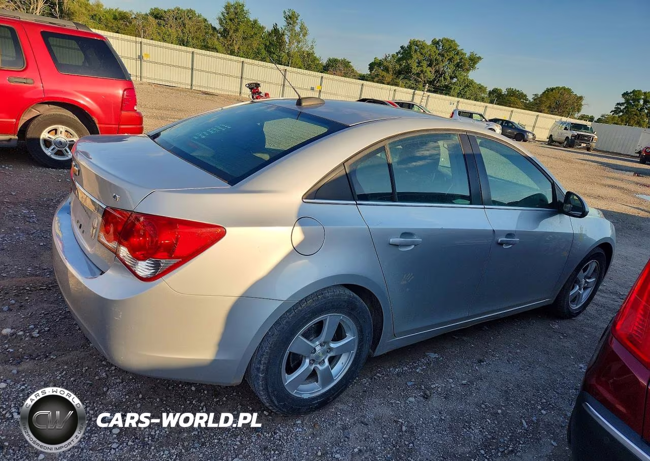 2015 Chevrolet Cruze Lt VIN:1G1PC5SBXF7259282 - 3