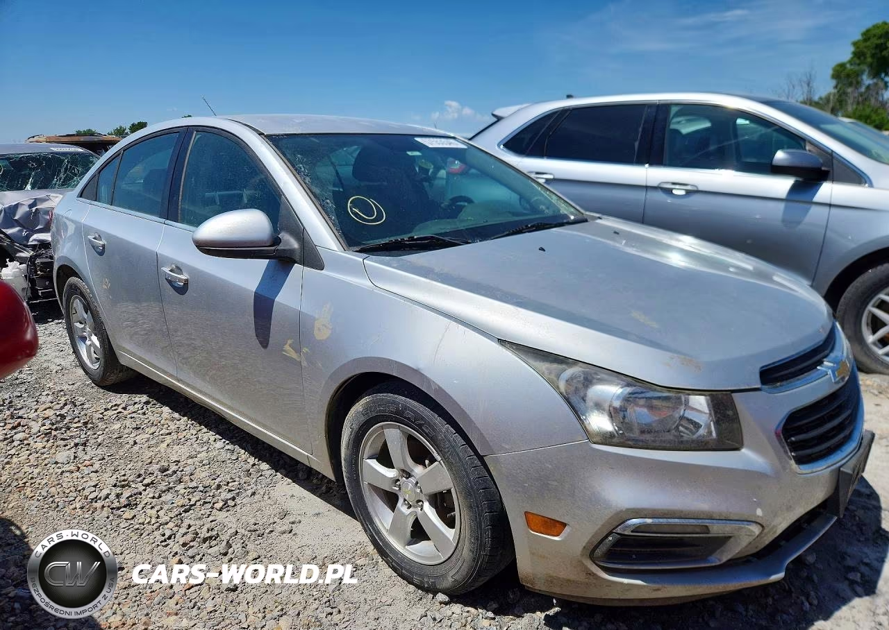 2015 Chevrolet Cruze Lt VIN:1G1PC5SBXF7259282 - 4
