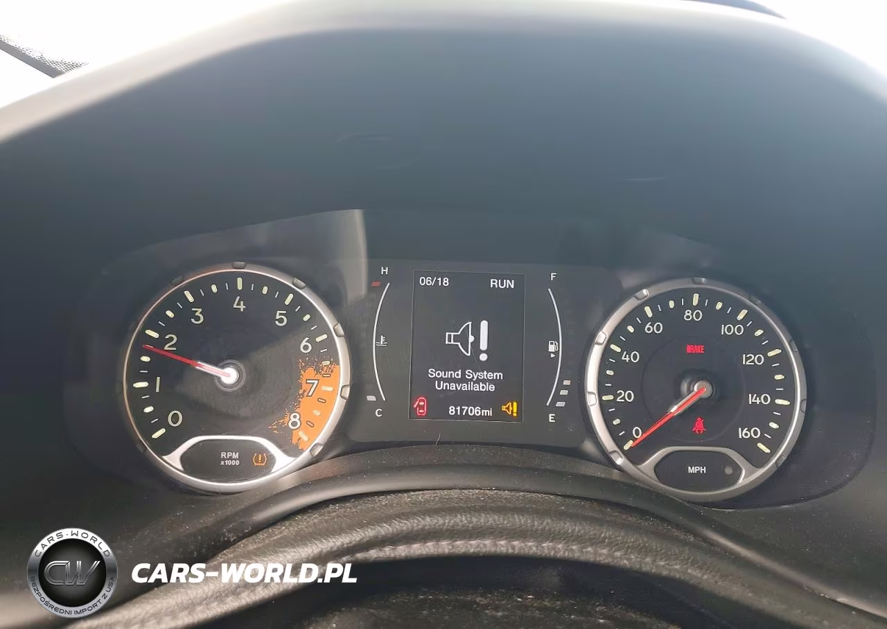 2017 Jeep Renegade Sport VIN:ZACCJBAH1HPF04296 - 9