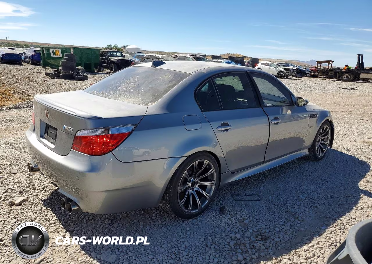 2007 BMW M5 VIN:WBSNB93577CX07156 - 3