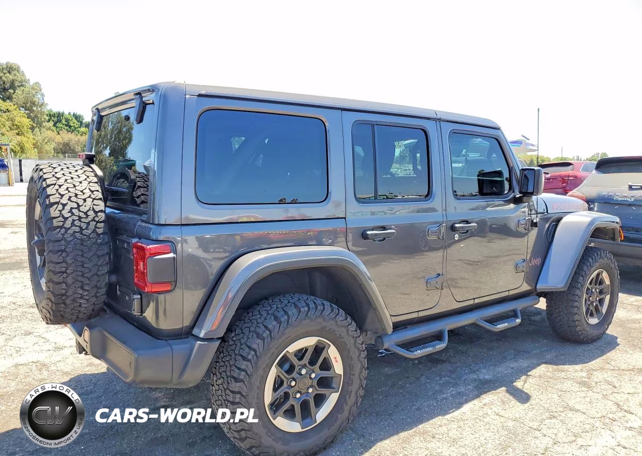 2018 Jeep Wrangler Unlimited Rubicon VIN:1C4HJXFN1JW314556 - 3