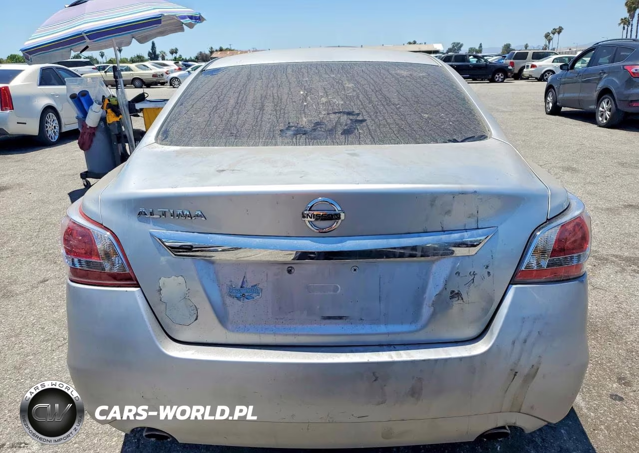 2015 Nissan Altima 2.5 S VIN:1N4AL3AP2FN334914 - 6