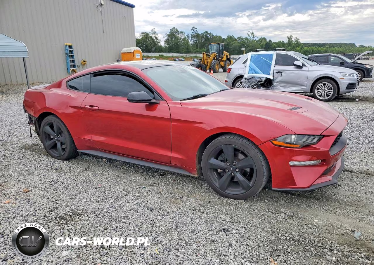 2021 Ford Mustang VIN:1FA6P8THXM5111496 - 4