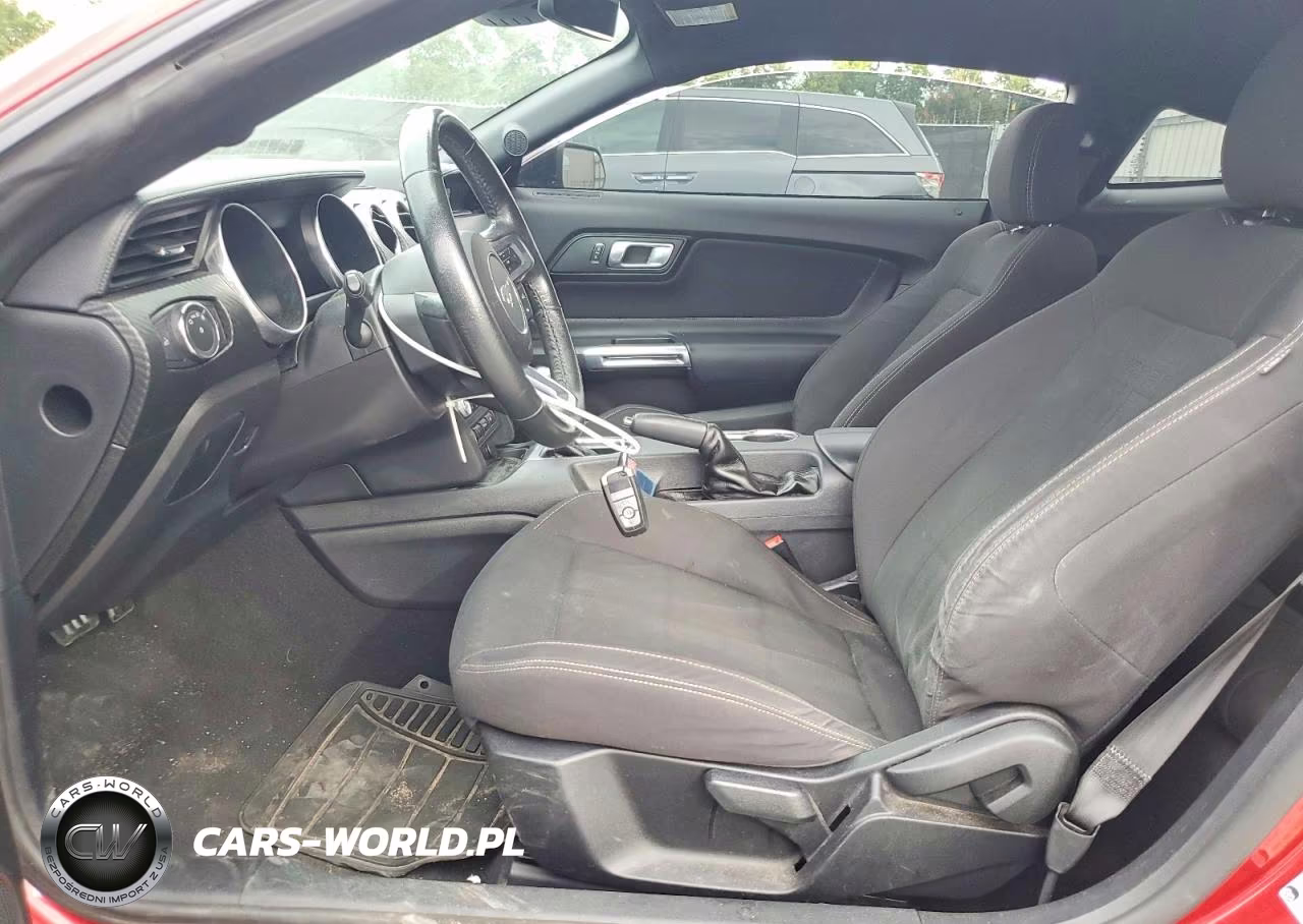 2021 Ford Mustang VIN:1FA6P8THXM5111496 - 7