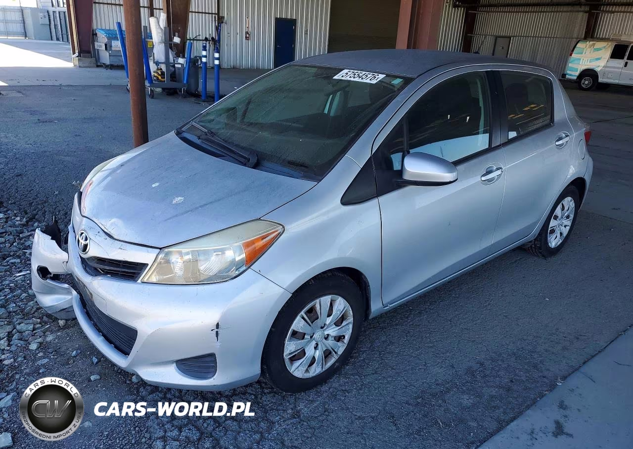 2014 Toyota Yaris 5-Door L Fleet