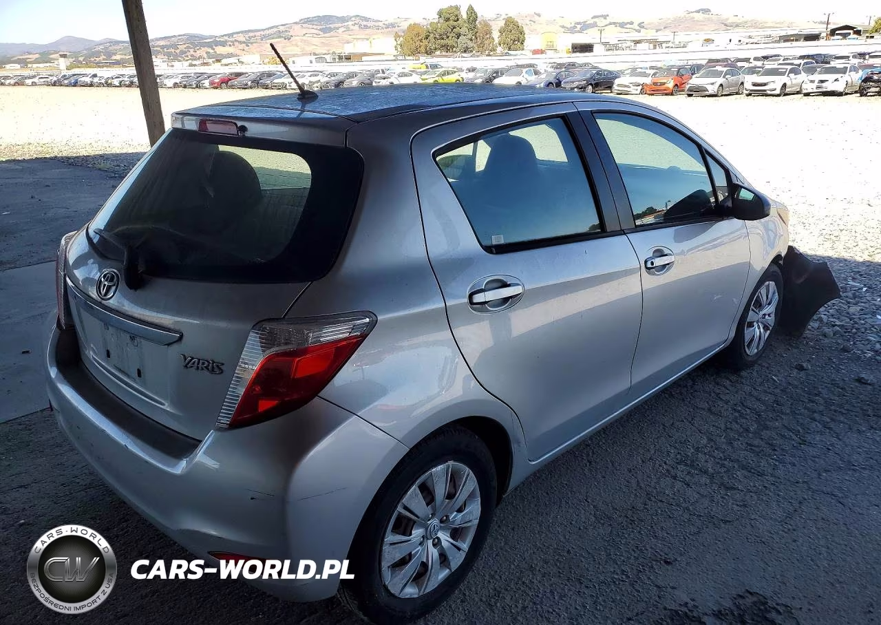 2014 Toyota Yaris 5-Door L Fleet VIN:VNKKTUD31EA007012 - 3