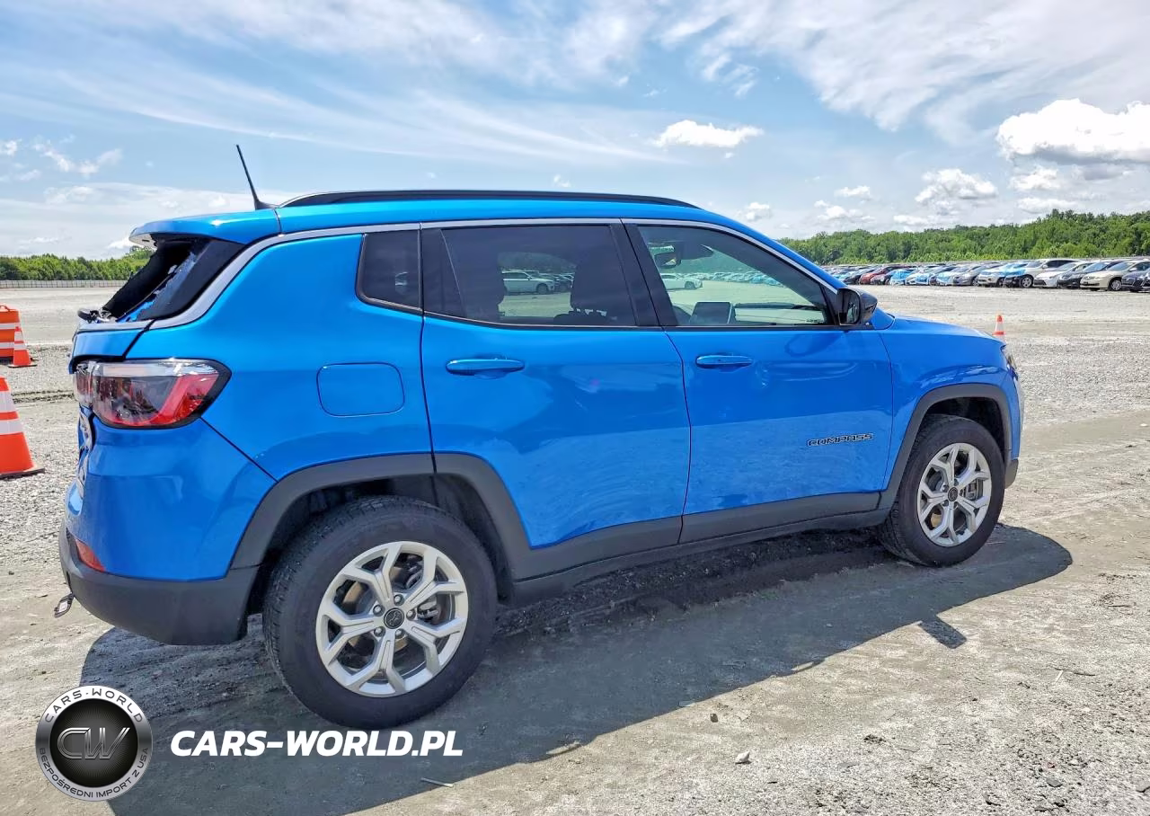 2025 Jeep Compass Limited VIN:3C4NJDBN4ST587733 - 3