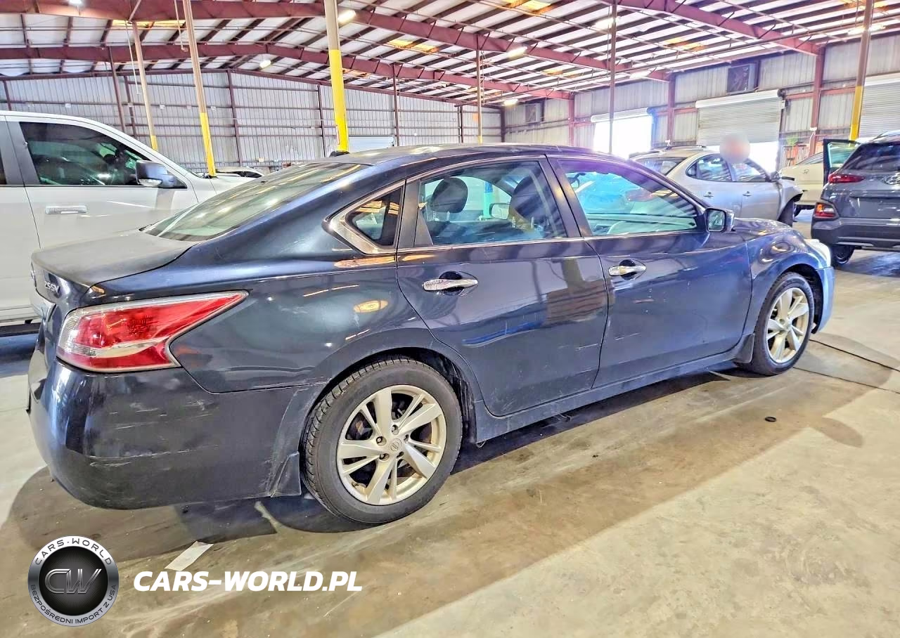 2015 Nissan Altima 2.5 Sv VIN:1N4AL3AP3FC267610 - 3
