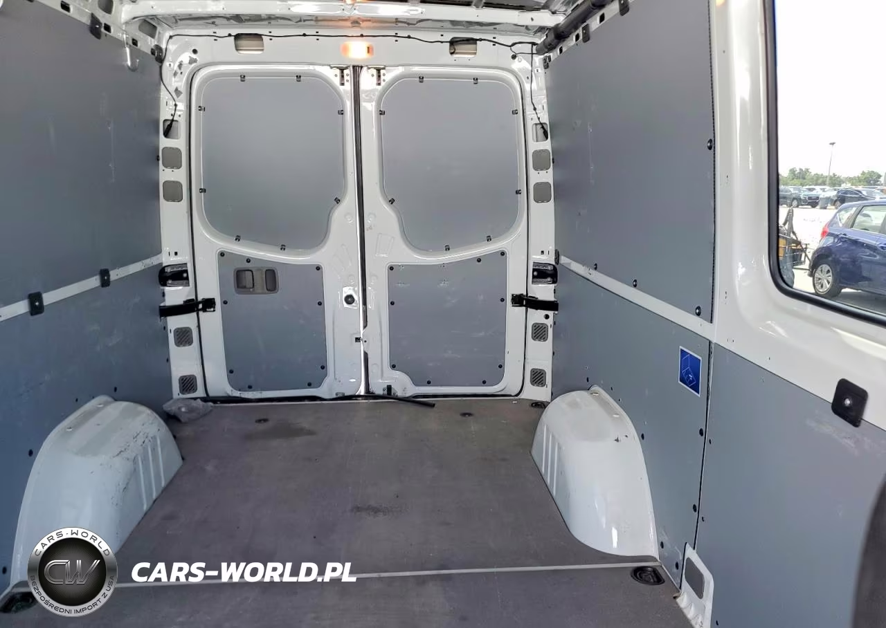 2017 Mercedes-Benz Sprinter 2500 VIN:WD3PE7CD7HP511421 - 10