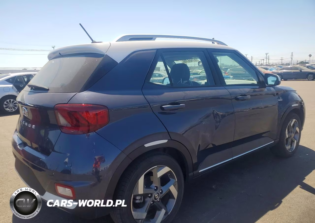 2023 Hyundai Venue Limited VIN:KMHRC8A35PU266716 - 3