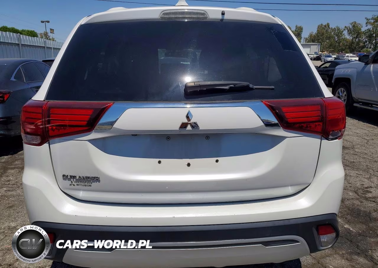 2020 Mitsubishi Outlander Es VIN:JA4AD2A35LZ005282 - 6
