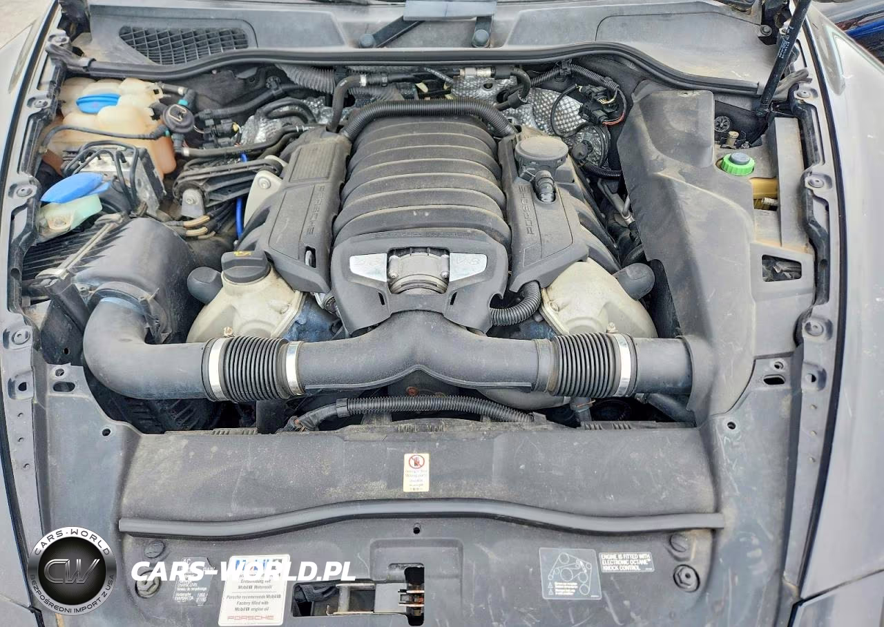 2011 Porsche Cayenne S VIN:WP1AB2A23BLA42222 - 11