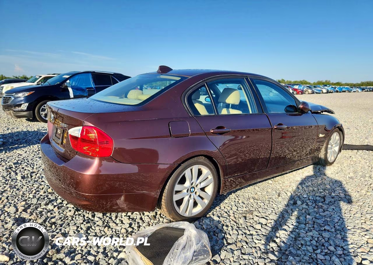 2007 BMW 328 I VIN:WBAVA37587NE26697 - 3