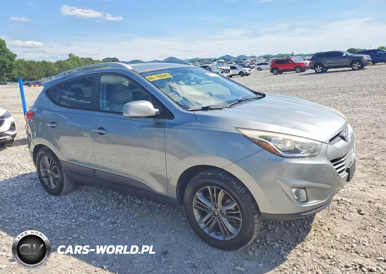 2015 Hyundai Tucson Se VIN:KM8JU3AG9FU108507 - 4