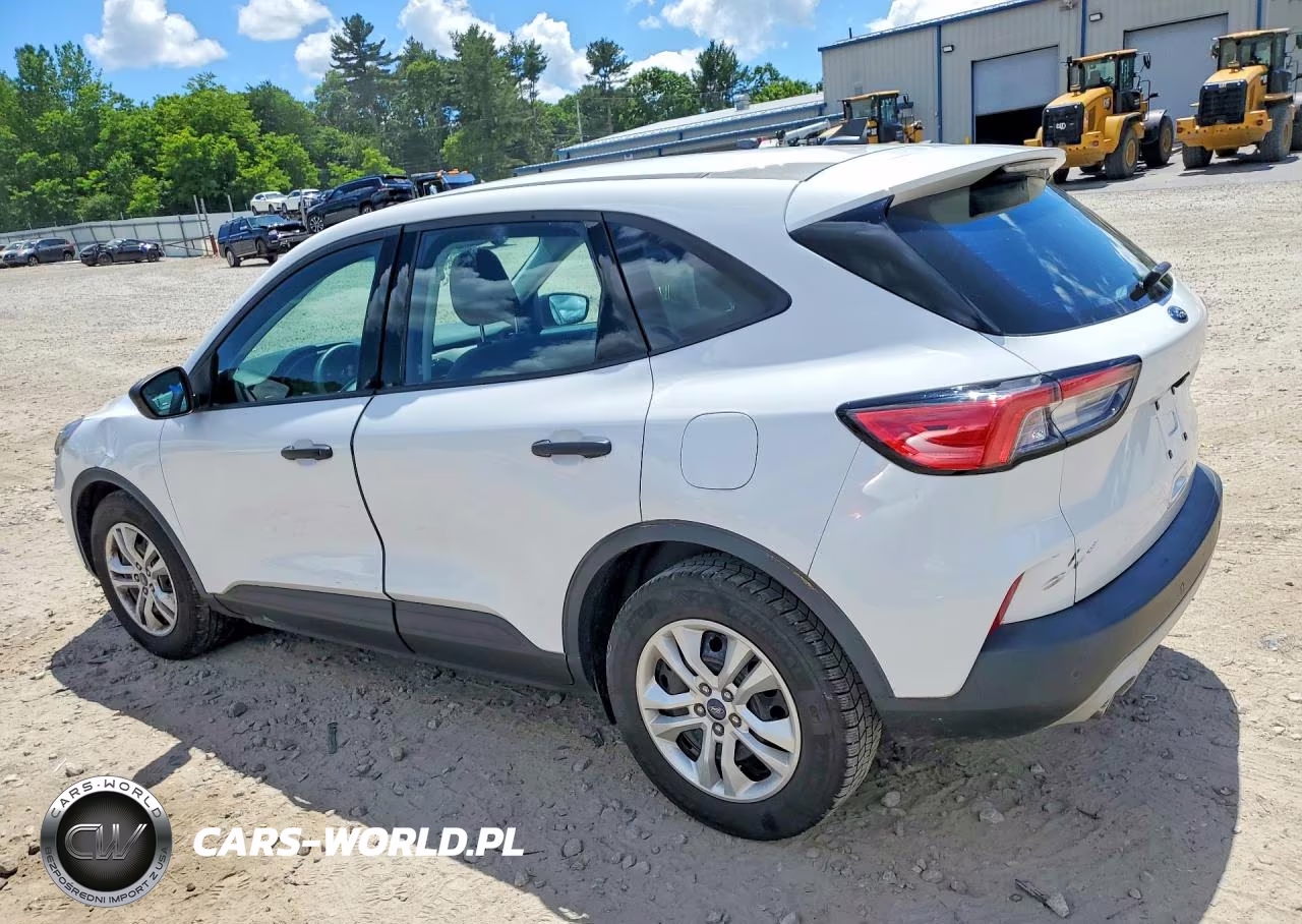 2021 Ford Escape S VIN:1FMCU0F61MUA50302 - 2
