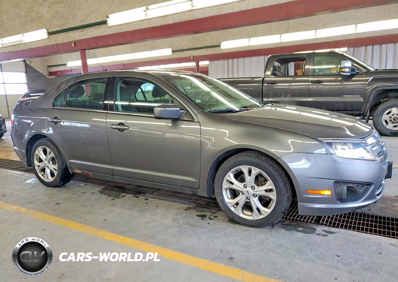2012 Ford Fusion Se VIN:3FAHP0HA4CR113861 - 4
