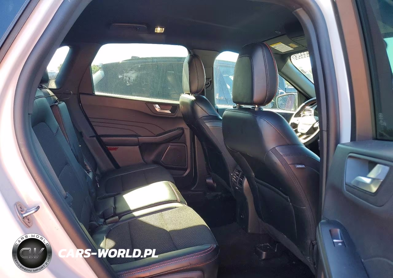 2025 Ford Escape St Line Select VIN:1FMCU9NA8SUB33720 - 11