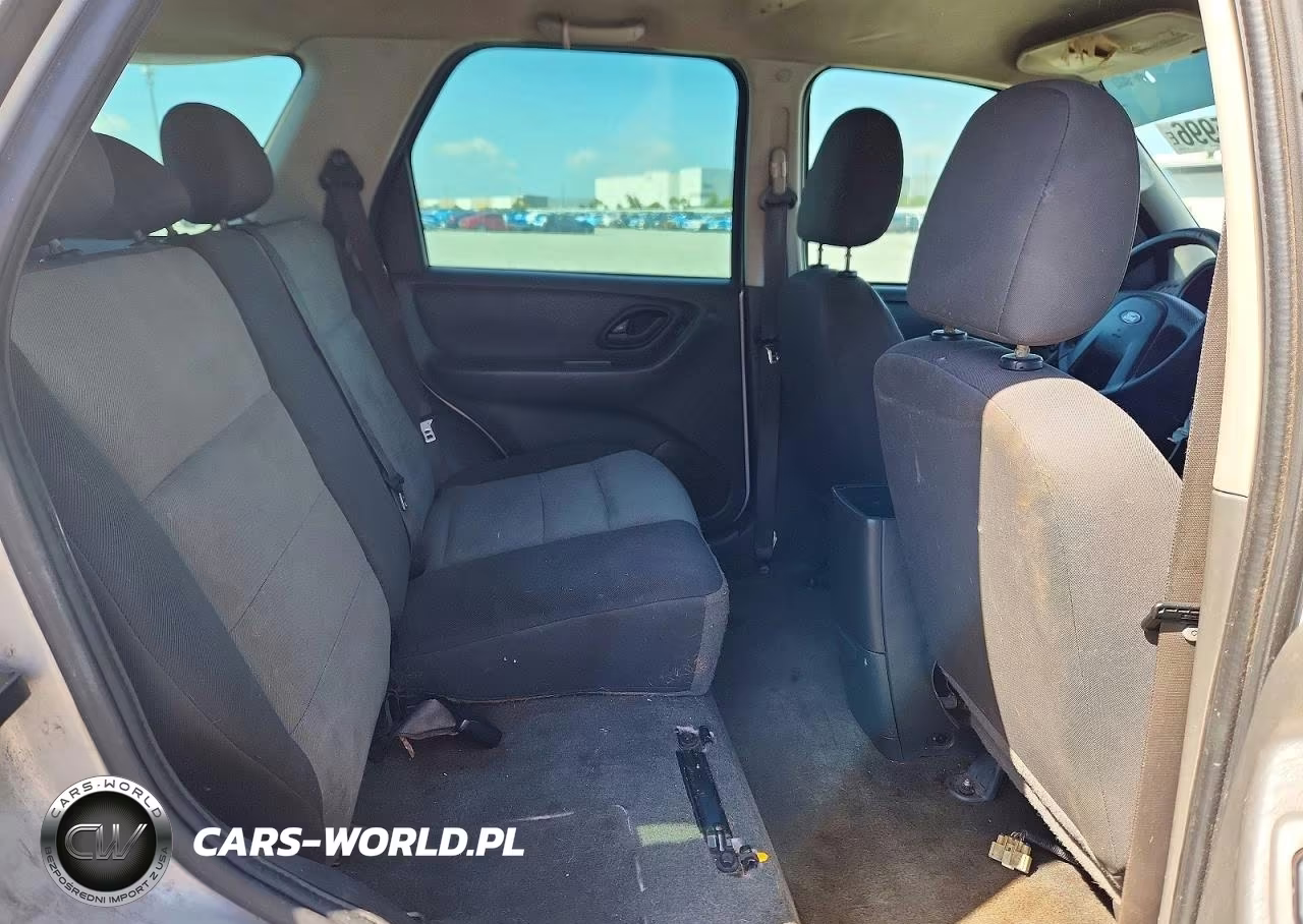 2005 Ford Escape Xls VIN:1FMYU02Z25KD26652 - 11